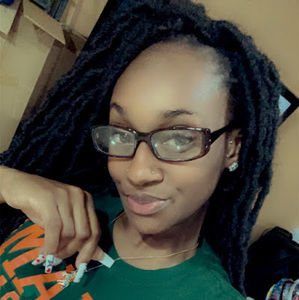 Meet your Posher, Janiece